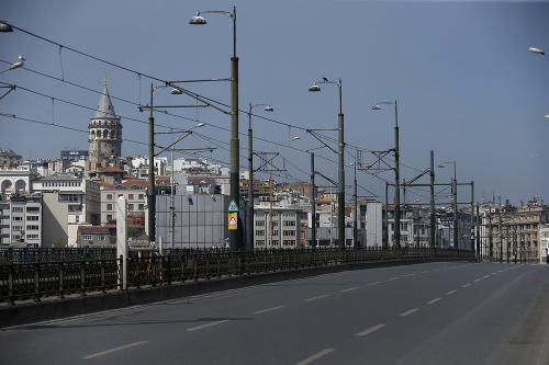 Prázdne turecké ulice v
