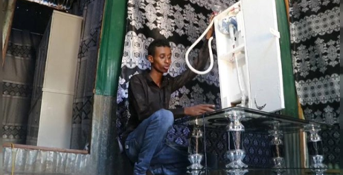 Somálsky mladík, ktorý vytvoril