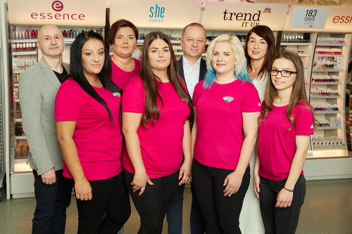 dm otvorila výnimočnú obchodnú