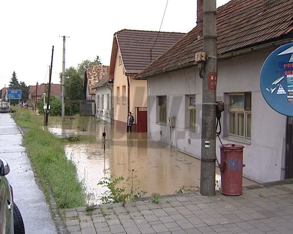 Povodne spôsobili silné búrky Povodne spôsobili silné búrky