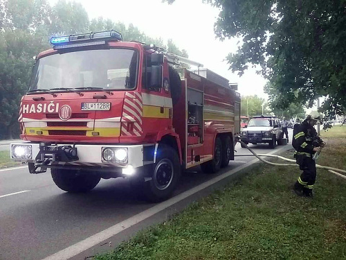 Bratislavskí hasiči zasahujú pri