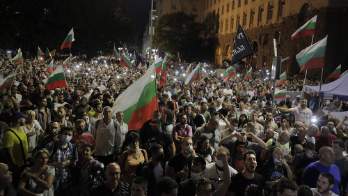 Obyvatelia Bulharska vyšli do