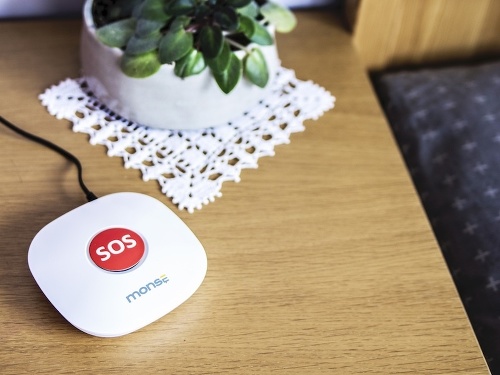 Najčastejšou príčinou smrteľných úrazov u osôb starších ako 65 rokov sú úrazy v podobe pádu.