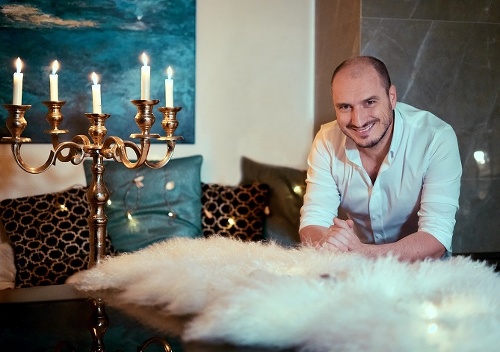 Famózny pianista vám zahrá