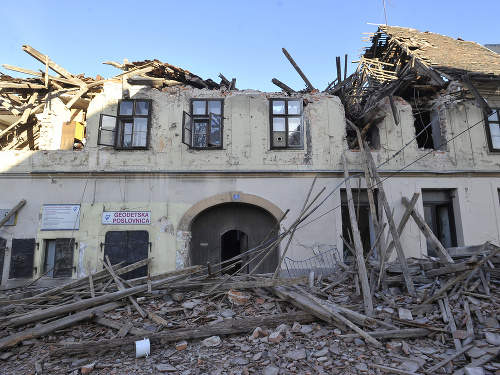 Zemetrasenie v Chorvátsku: Členské