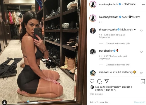 Kourtney Kardashian je krásna žena. Jej údajný nový frajer - Travis Barker je zvykne komentovať fotky na Instagrame.