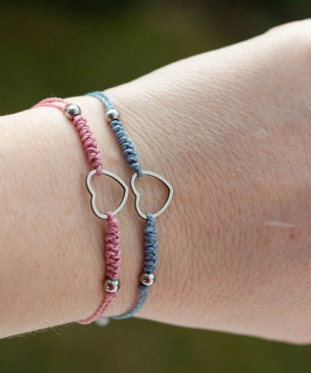 Romantické partnerské náramky od