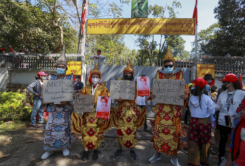 Protesty v Mjanmarsku pokračujú