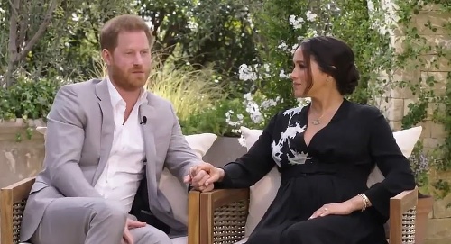 Harry a Meghan počas rozhovoru s Oprah Winfrey reagovali aj na nepríjemné otázky a témy, o ktorých sa im nehovorilo ľahko. 