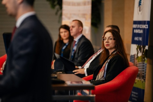 Študenti Fakulty medzinárodných vzťahov