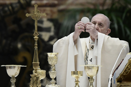 Pápež František predniesol tradičné
