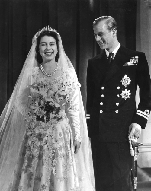 Kráĺovná Alžbeta II. a princ Philip sa zosobášili v roku 1947.