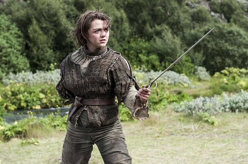 Maisie Williams ako Arya Stark. 