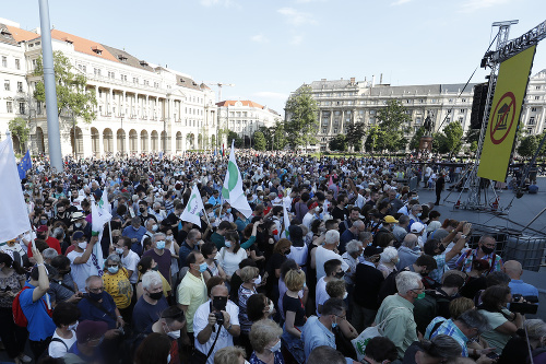 Maďarská opozícia pripravila protest