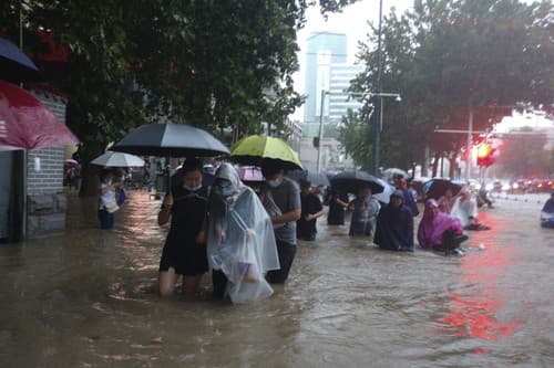 Záplavy v Číne si