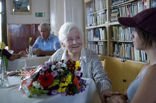 Olga Schmidtová zomrela vo veku 95 rokov.