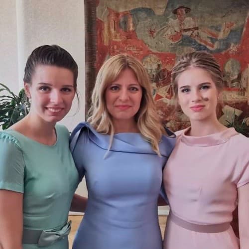 Prezidentka Zuzana Čaputová s dcérami Leou a Emmou