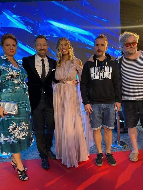 Jasmina Alagič Vrbovská si účinkovanie v seriáli pochvaľovala. Ako priznala, režiséra Ján Hřebejka obdivuje.