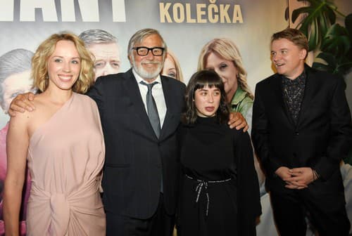 Petra Hřebíčková si na premiéru odbehla od mamičkovských povinností a vyzerala skvele. 
