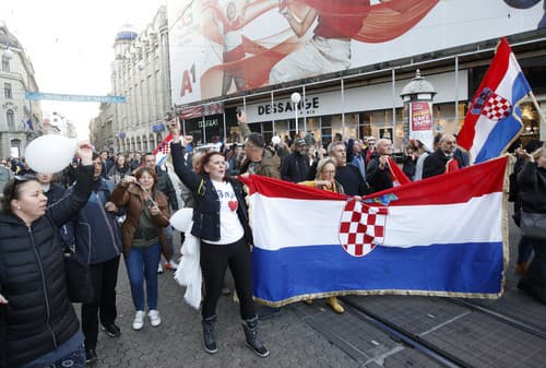 KORONAVÍRUS Tisíce Chorvátov vyšli