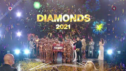 Víťazom sa stala skupina Diamonds. 
