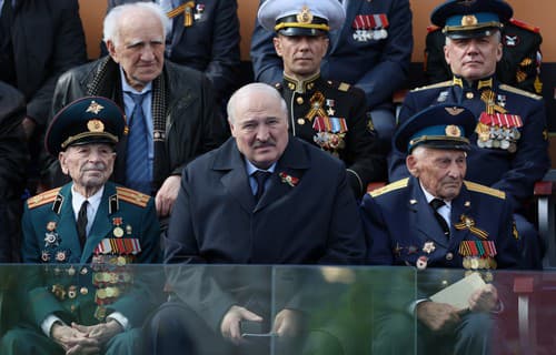Bieloruský prezident Alexandr Lukašenko v Moskve počas osláv Dňa víťazstva. 