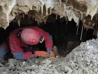 Nečakaný objav: Pri stavbe diaľnice D1 pri Ružomberku našli sintrovú jaskyňu (VIDEO)