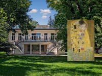Najznámejším rakúskym maliarom bol Gustav Klimt: Spoznajte jeho život a dielo vo vile, kde žil