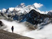 Deň, keď sa prepísali dejiny: Pred 70 rokmi pokorili Mount Everest prví horolezci