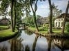 Holandská dedina Giethoorn je