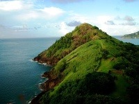 Pigeon Island - v dávnych časoch obývaný Arawakmi a Karibmi, neskôr úkryt piráta Françoisa le Clerca, prezývaného 