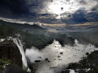 Vodopád Athirappalli, India