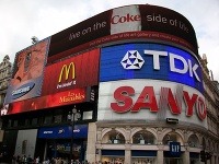 Piccadilli Circus, Londýn