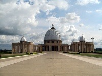 Bazilika Notre Dame de la Paix, Yamoussoukro, Pobrežie Slonoviny    