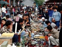 Blší trh Panjiayuan, Peking, Čína