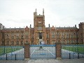 Univerzita Kráľovnej, Belfast, Veľká