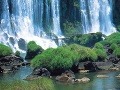 Vodopády Iguazú sú len jedným z mnohých fantastických prírodných úkazov Argentíny.