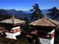 Očarujúca zmes krásnej architektúry a nedotknutej prírody je bhutánskou špecialitou.