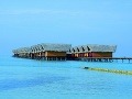 Zabudnite na klasickú hotelovú izbu, tu sa spí na vode, Maldivy