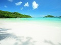 Na Seychelách je krásne.