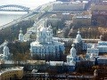 Petrohrad, mesto s palácom