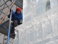 Stavba ľadového dómu na