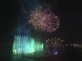 V Dubaji odhalili najväčšiu fontánu na svete: Strieka do výšky mrakodrapov