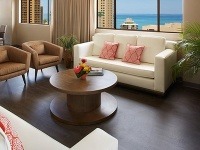 Vive, Honolulu