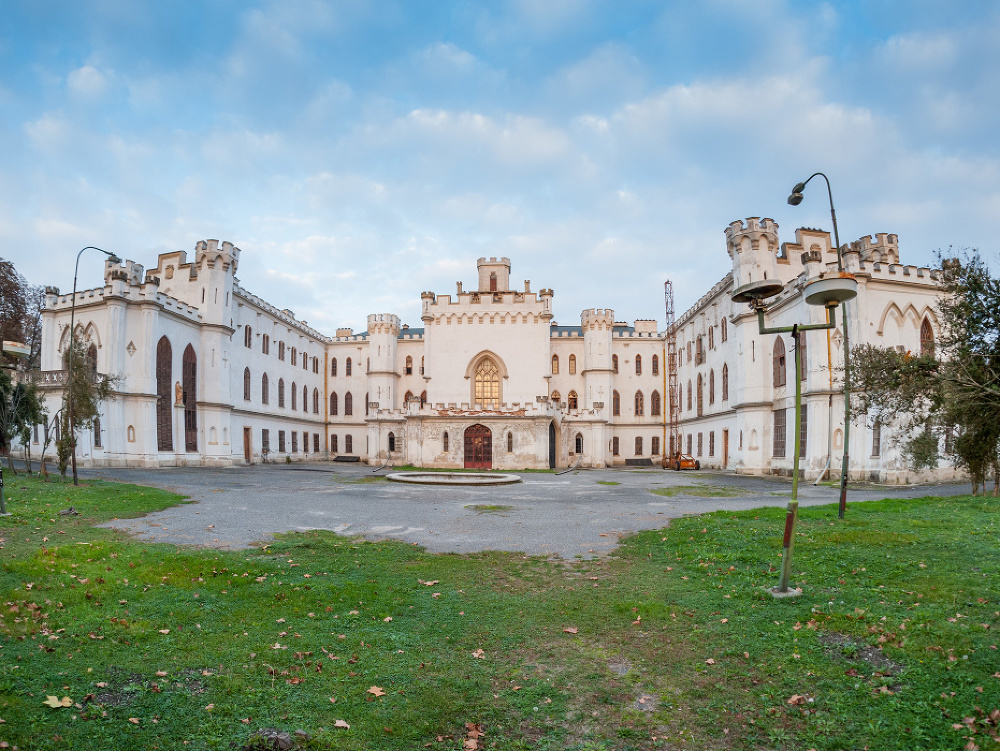 Kaštieľ v Rusovciach