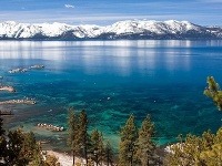 Jazero Tahoe, USA