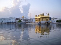 Zlatý chrám v Amritsare, India