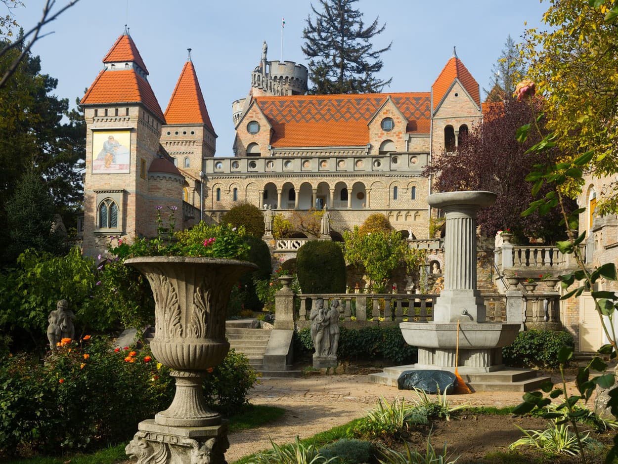 Hrad Bory, Székesfehérvár