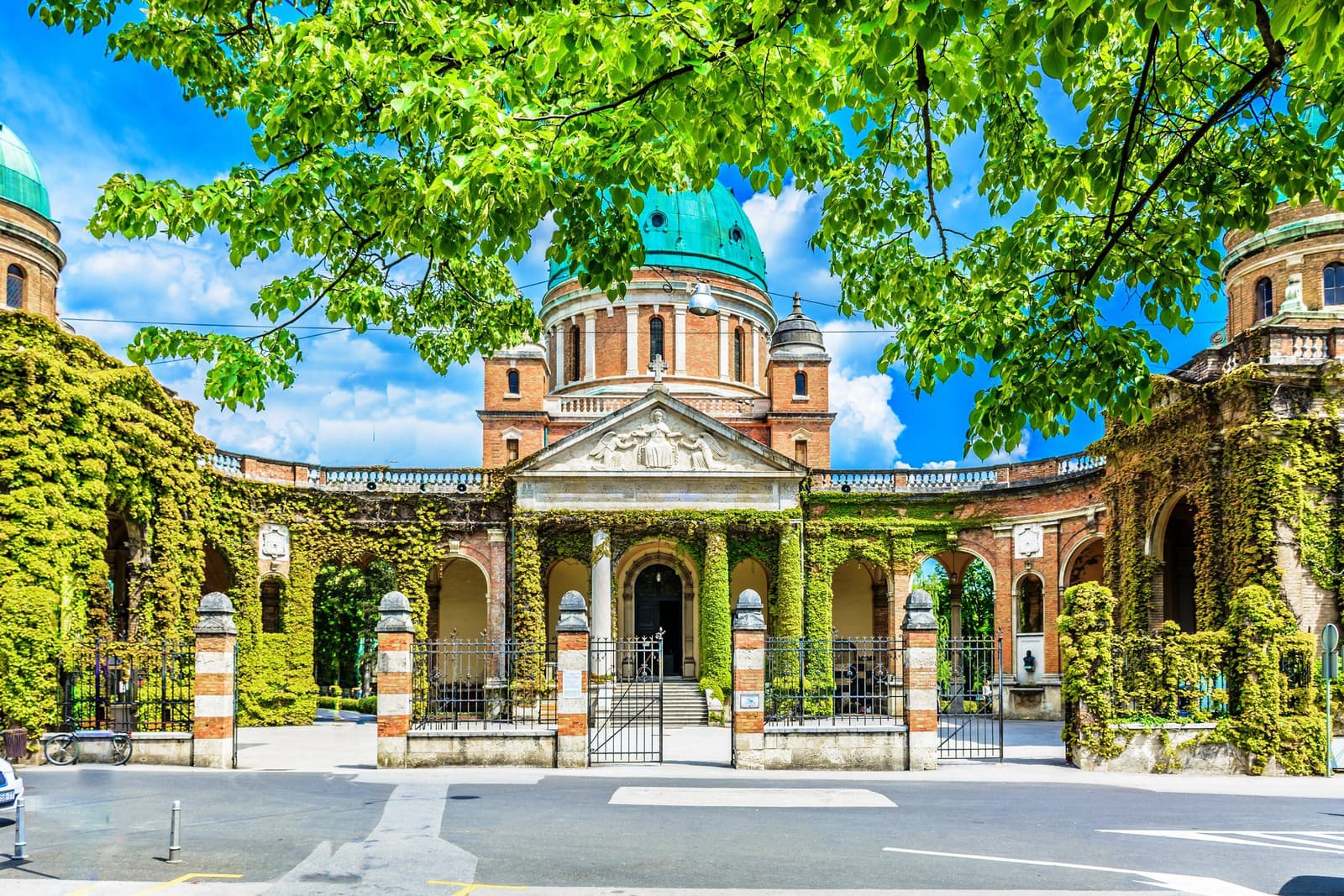 Cintorín Mirogoj, Záhreb, Chorvátsko