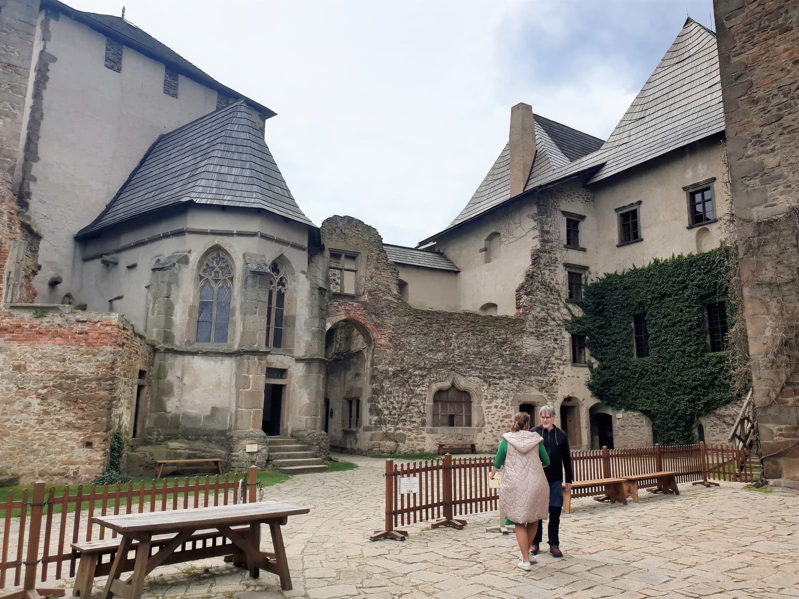 V kaplnke vysvätili prvých husitských kňazov